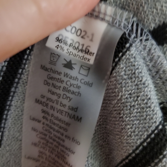 Small long-line Joy sweater vest (fits retail 6-8) - Picture 3 of 3